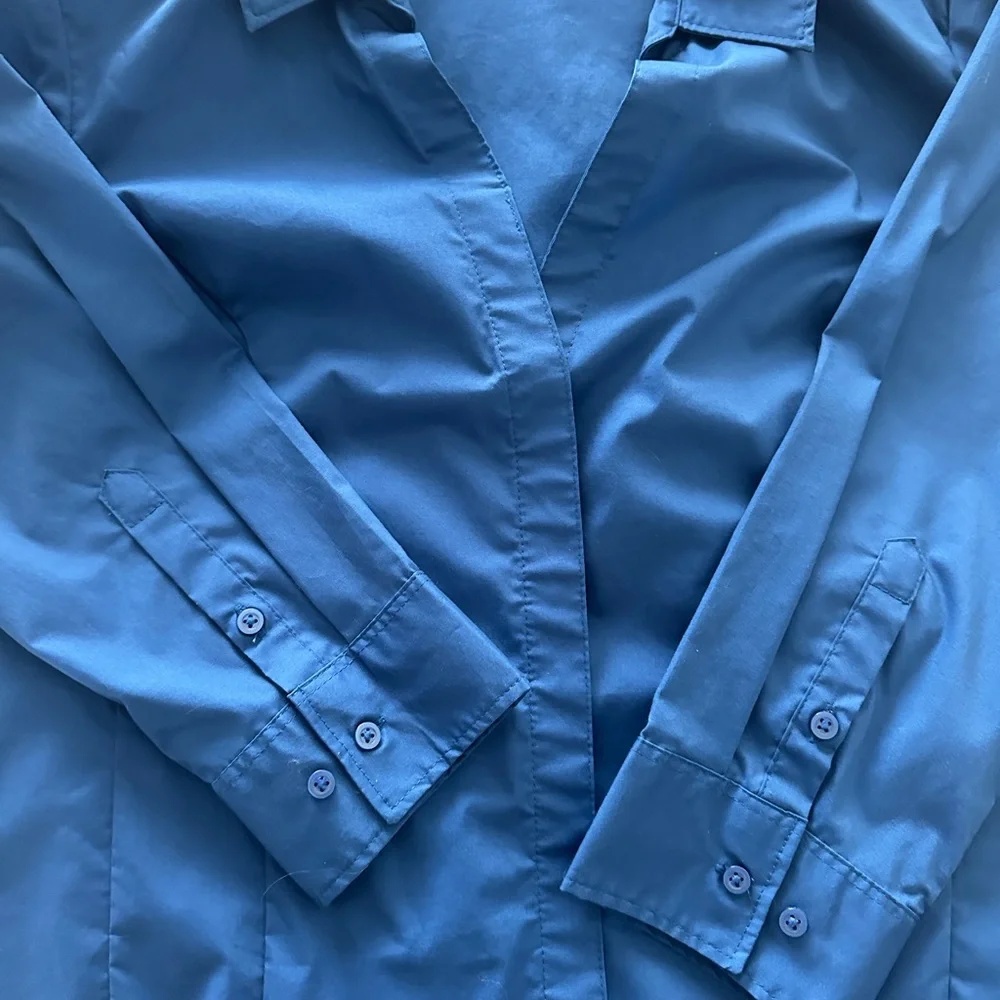 Lee Riders Deep Blue Button-Up Shirt - Picture 2 of 3
